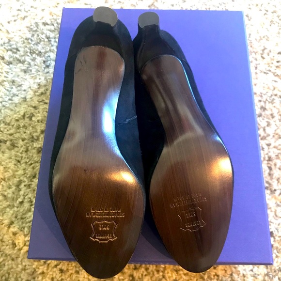 Stuart Weitzman Spiffymuse Black Suede Bootie - Picture 3 of 5